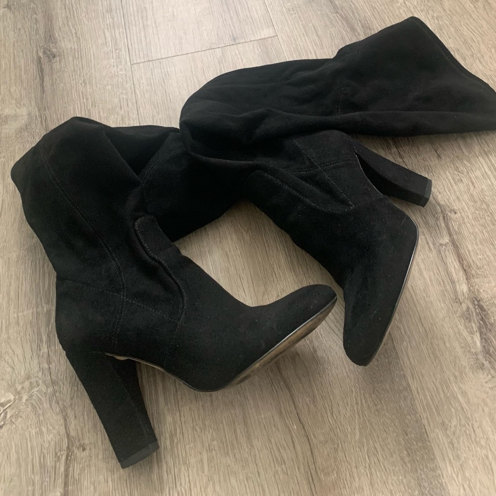Ivanka Trump above the knees black boots size 5